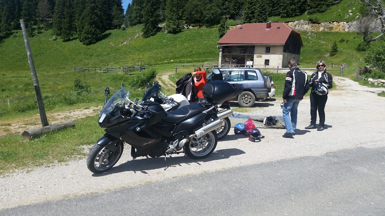 Balade moto à La Pesse dans le haut Jura 4r7eNq6l5OPvvpir1ikr_LPurL0uYZChSZmrvWUuplhj4iqMSQdmEAFN9IfJhh7OMwkI-Gi-Ed9c7SEa8qs_GN4l78wkp8Au2mG71RDptkpiB-IViXO061CQYHvax30CAlU2MFeqBr8D5dYYJ7tuX5UMikxf8EDA7RqWG0aF3dlGQHSmS0y8jJAoKNLRCAp6ILv5x6eBzQc5JlFTJdfplC33NNbNSP-7BjRG_5hZt58zD8maJKPPoyx75yai6JVsJaxVDtUwiXPiuK_M_sDX0UUVpA1f0vu6AFWag0wJtQxfJyKtJ77mZ1R9r_oGLtaDRWRHl7sZ8NreWbrNq6GuiUi_0AH_fCElUdEcgRl-q-5_csTQbWQTARsOzMhgeNKqYHOnLfz6WNAcrXzlxDKHyGqfae9oGW_0_ox8wnEeISsrmiiVc5Sx8RAPNuz4I5LUxKH6inCKGuliEXBRzQMFivdSu-Vladj0LvSFegdHnx_xxS89M49AXNG_JdEK6vt6FxpAXmL-Zt7y_hGceENMN30_Us0sh2UymFCktKx_cJtLtu62arC7bC9E3tEWHPie82zwrBqNgw6_1Z_x4thcHCZAjScfmTgD=w1320-h743-no