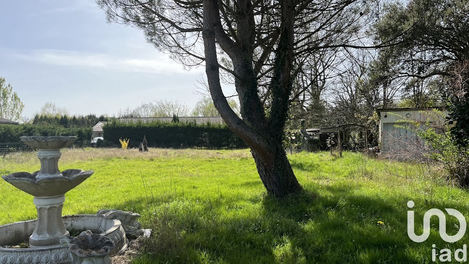 Vente terrain  1000 m² à Saint-Loubès (33450), 150 000 €