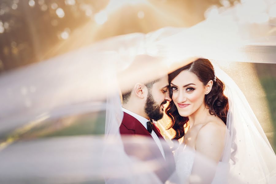 Kāzu fotogrāfs Michael Z (splendidwedding). Fotogrāfija: 12. janvāris 2019