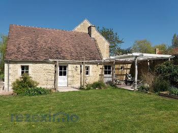 maison à Saint-Pierre-sur-Dives (14)