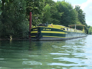 péniche à Champigny-sur-Marne (94)