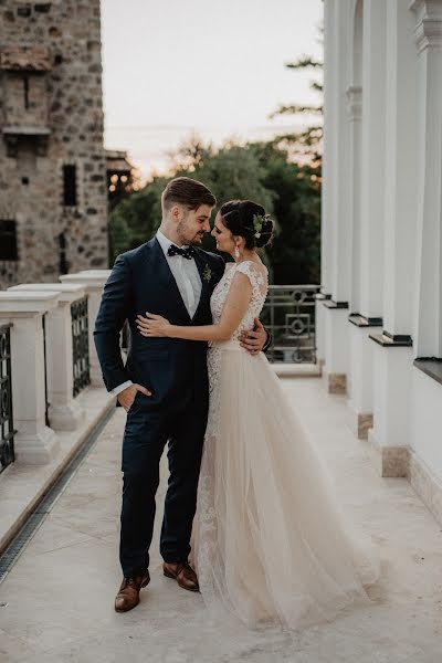 Fotógrafo de bodas Kriszti Sipocz (atmyh). Foto del 22 de agosto 2018