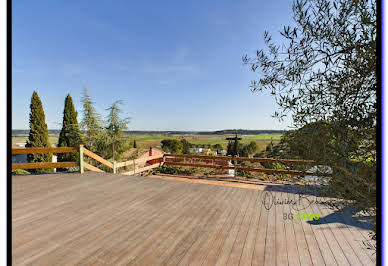 House with pool and terrace 9