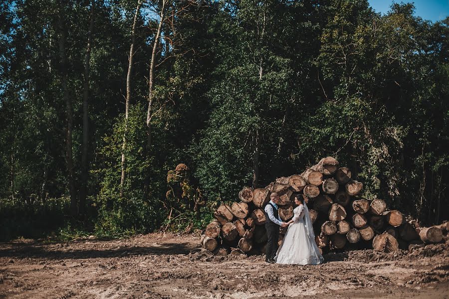 Φωτογράφος γάμων Denis Vashkevich (shakti-pepel). Φωτογραφία: 13 Αυγούστου 2018