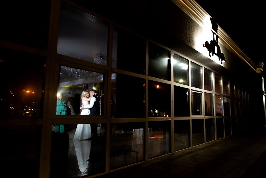 Fotógrafo de casamento Daniil Zolotarev (daniilzolotarev). Foto de 12 de fevereiro 2023