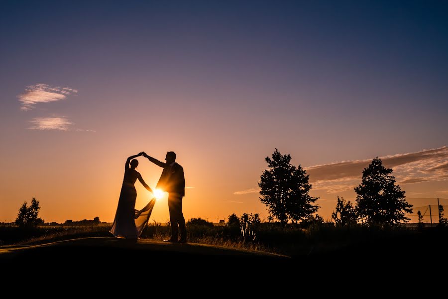 Fotógrafo de casamento Claudia Weterings (vrouwenhof21). Foto de 16 de julho 2020