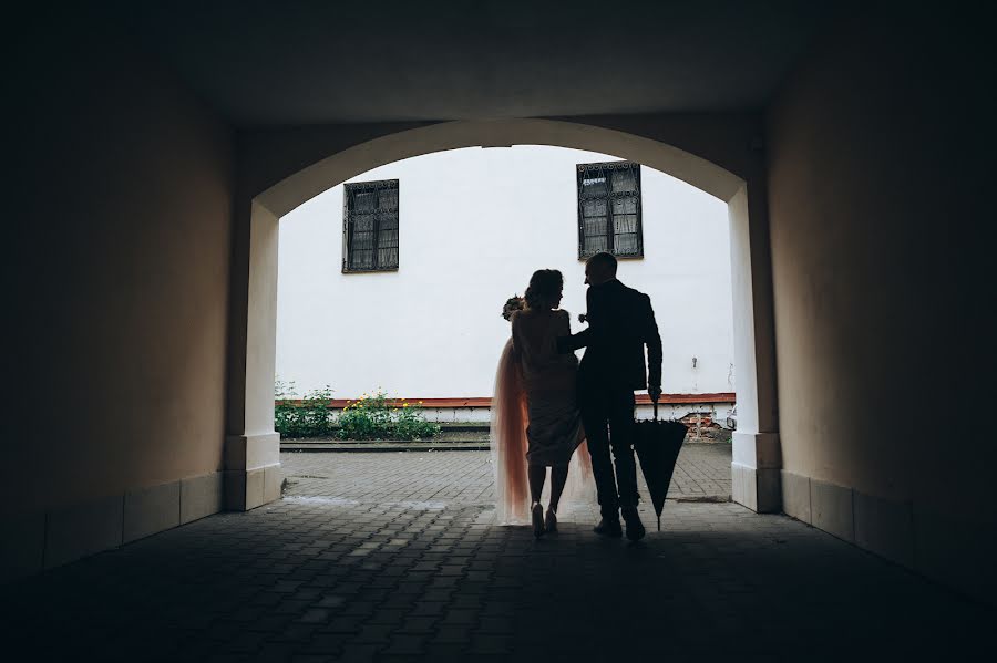 Fotógrafo de casamento Sasha Nikiforenko (nekifir). Foto de 8 de março 2017