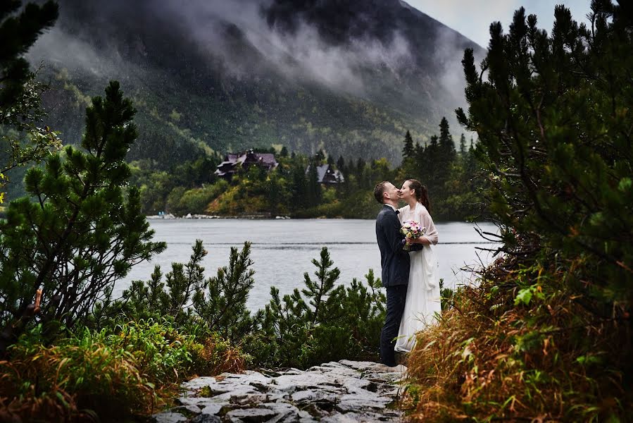 Wedding photographer Artur Kuźnik (arturkuznik). Photo of 21 September 2017