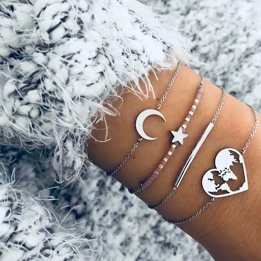 Title 13, Shell holle bloem kralen ketting 4 -delige armband