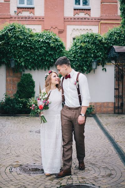 Fotógrafo de casamento Marina Malyutina (malutka). Foto de 25 de maio 2016