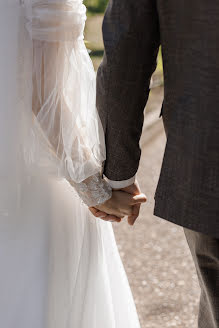 Nhiếp ảnh gia ảnh cưới Elena Aza (azalenaa). Ảnh của 16 tháng 10 2023