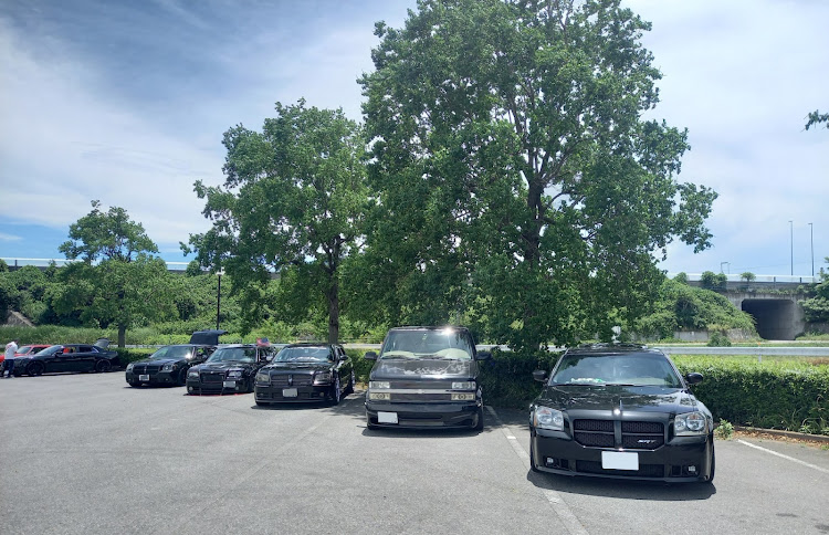 300C ツーリングのchrysler 300c touring srt8・Legit Xanadu Crew🇺🇸・波志江ミーティング・いつもイイね＆コメントありがとうございます😆・アメ車好きと繋がりたいに関するカスタム事例の投稿画像4枚目