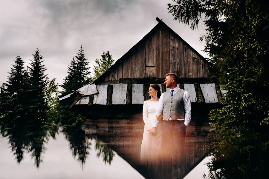 Fotografo di matrimoni Robert Bereta (robertbereta). Foto del 20 giugno 2019