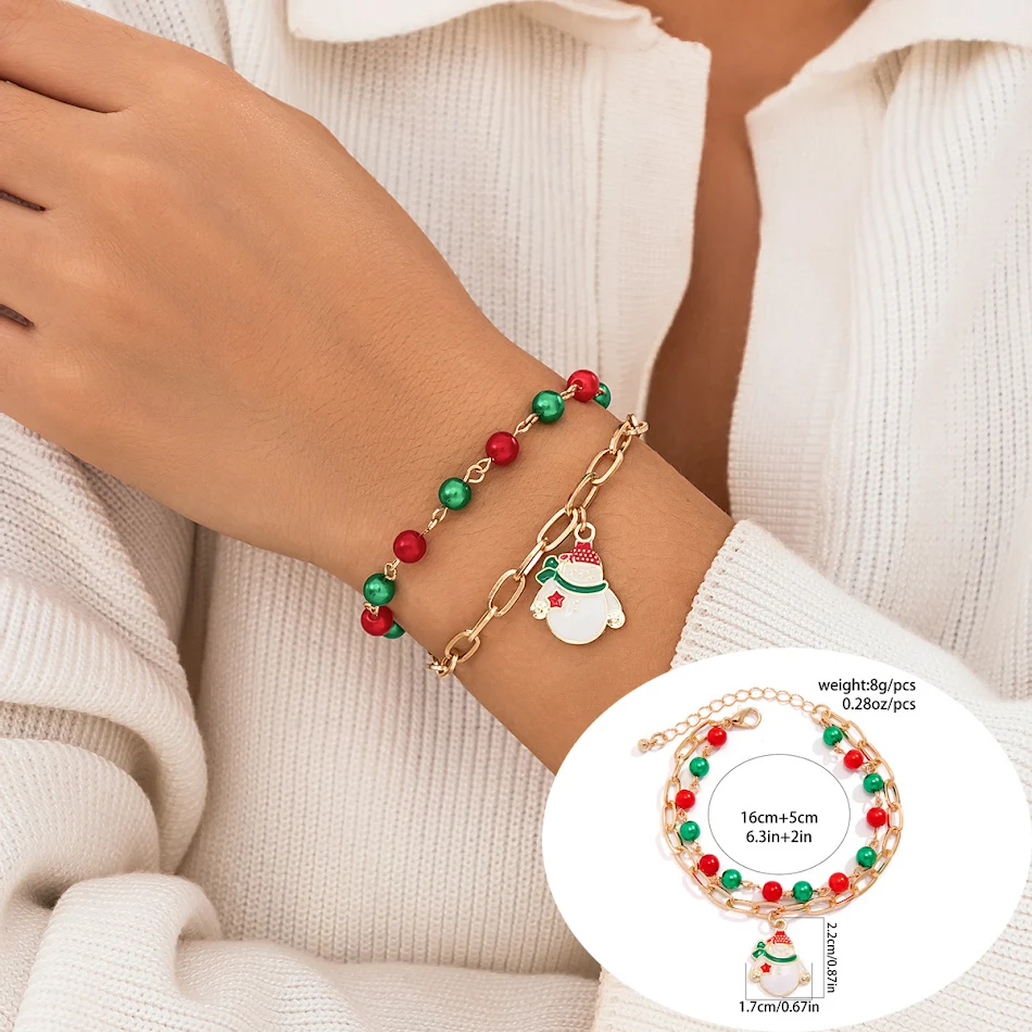 Europees en Amerikaans kerst armband met polymeerklei kralen in contrastkleuren, ideaal voor de feestdagen.