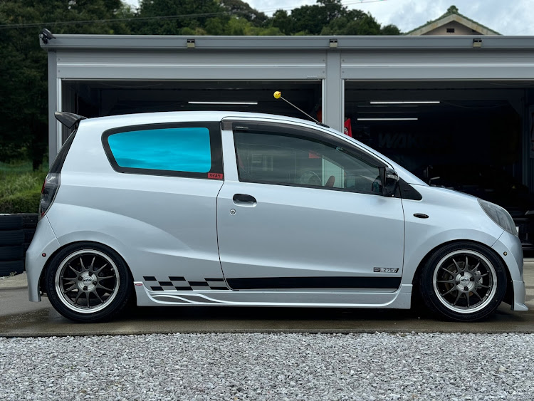 ミラバンの油膜取り・キイロビン・洗車・DIYに関するカスタム事例の投稿画像3枚目