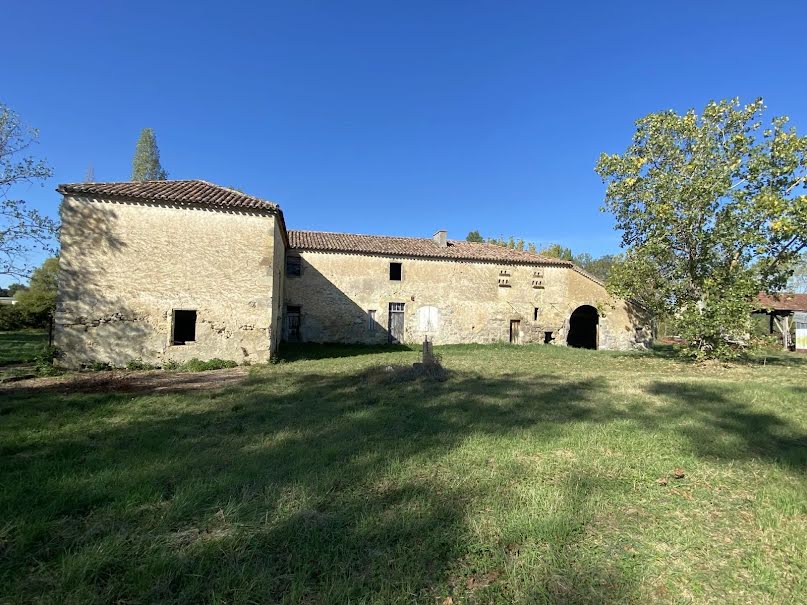 Vente ferme 10 pièces 300 m² à Nérac (47600), 234 000 €