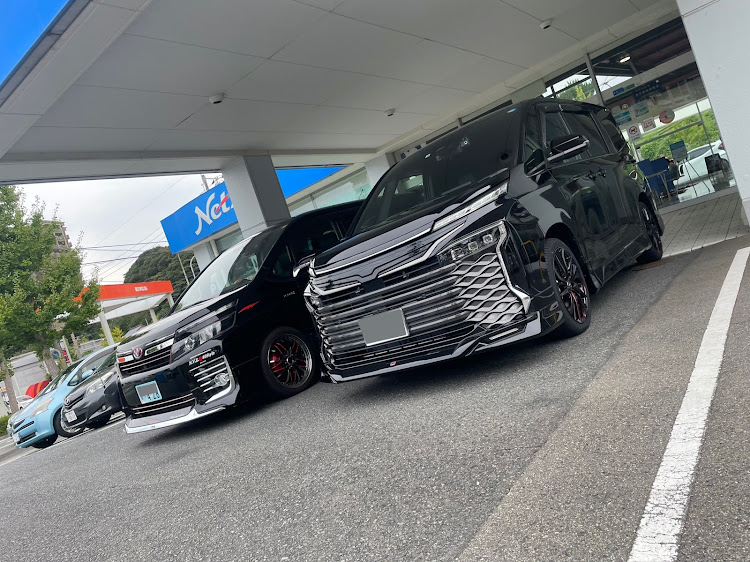 ヴォクシーの本日納車しました。・90ヴォクシー・GRエアロ・台風接近・チームピンストに関するカスタム事例の投稿画像8枚目