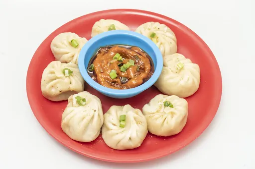 Veg Steamed Momos [8 Pieces]