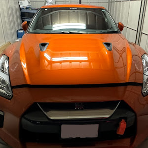 NISSAN GT-R R35