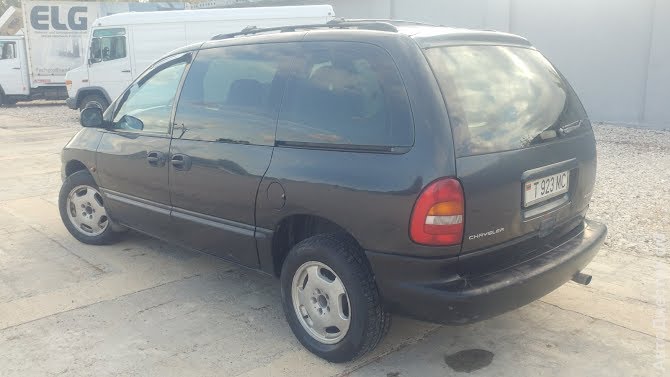 продам авто Chrysler Voyager Voyager II (GS) фото 4