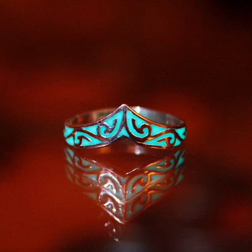 Title 5, Luminous Geometric Pattern Carved Vintage Textu...