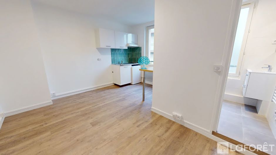 Location  appartement 1 pièce 17.3 m² à Le Havre (76600), 375 €