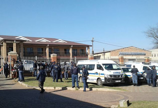 Heavily armed police stood on guard outside 83 Mdlalose Street as the Nquthu council met to elect its mayor.