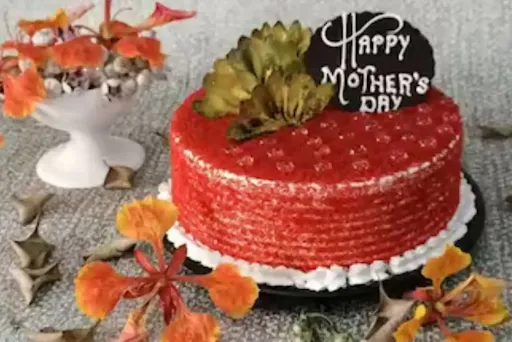 Mom's Love Red Velvet Cake