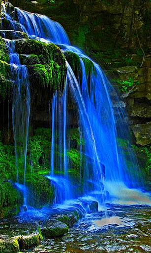 4D Waterfall Wallpaper