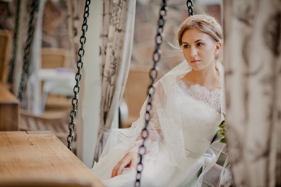 Wedding photographer Ekaterina Yuzhakova (eyuzhakova). Photo of 25 August 2015