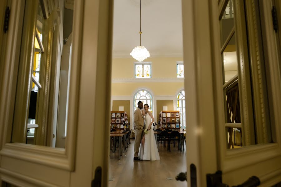 Fotógrafo de casamento Nadezhda Ozol (nadezhdaozol). Foto de 4 de março