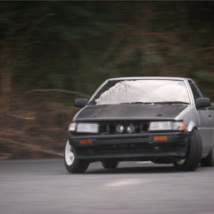 カローラレビン AE86