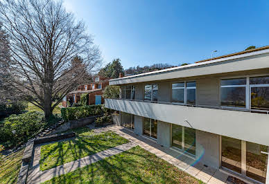 Maison avec jardin et terrasse 4