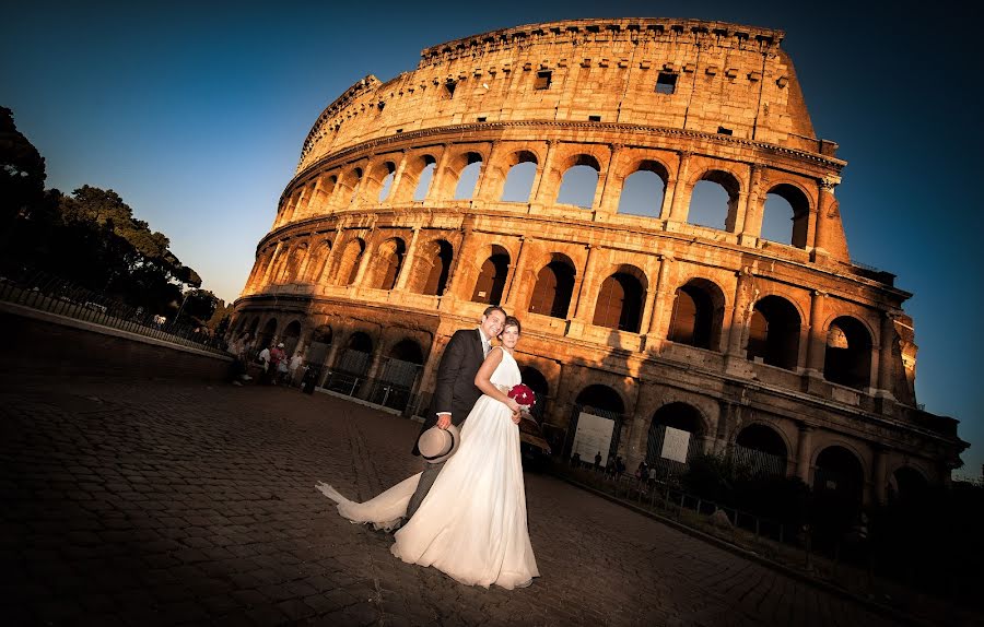 Fotografo di matrimoni Lidia Marcelli (attimidiluce). Foto del 24 febbraio 2015