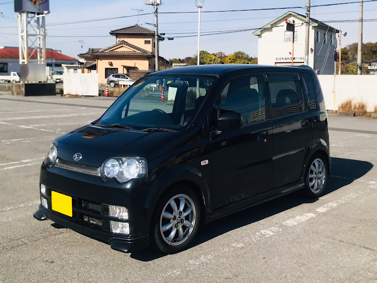 ムーヴカスタムのカスタムR・MOMO・ハンドルカバー・ローダウン・ラーメンに関するカスタム事例の投稿画像1枚目