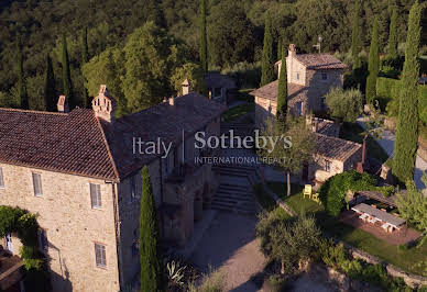 Farmhouse with garden and pool 6