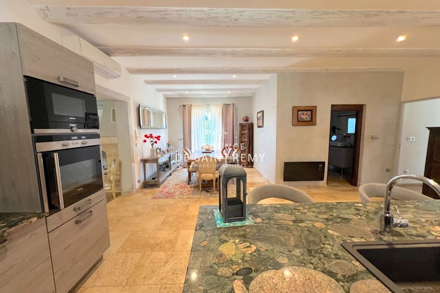 Vente villa 7 pièces 200 m² à Saint-Rémy-de-Provence (13210), 611 000 €