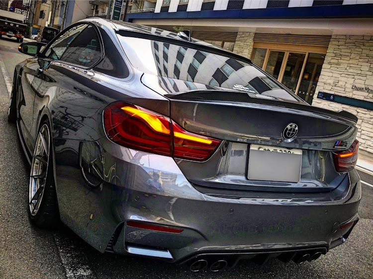M4 クーペのbmw・F82・m4に関するカスタム事例の投稿画像1枚目