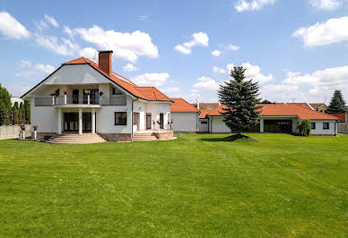 Villa 4