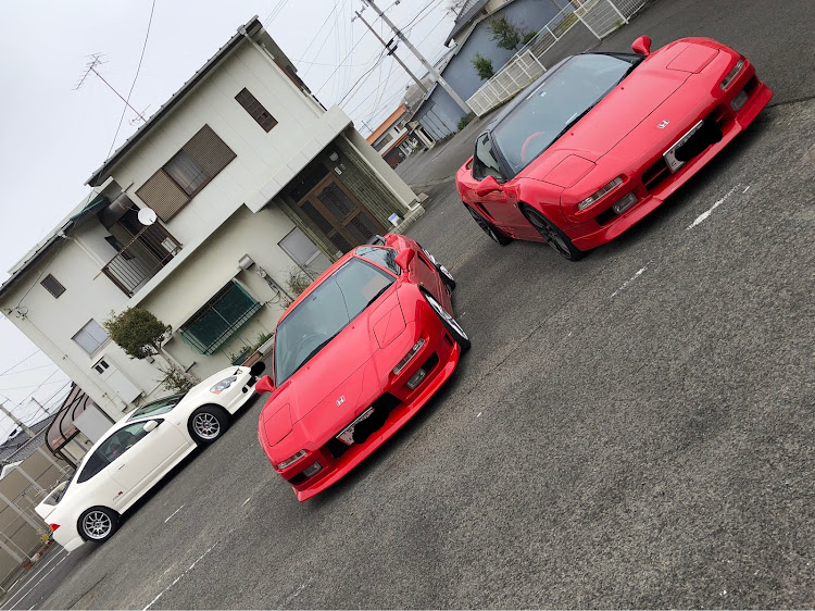 NSXの⌚️お昼前に🏁マサキの兄貴から📲御誘い…・スグさま、📲たかちゃんを呼び戻す‼️☝️😆・まさかの🐙たこ焼き 大ちゃん❗️✋😅💦・からのぉ〜、🚩財田の道の駅　たからだの里‼️🚙🚗🚗💨💨💨・今年も可憐な🌸SAKURAが咲いてくれてました🌈☝️🥰に関するカスタム事例の投稿画像1枚目