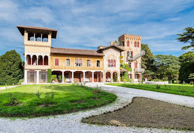 House with garden and terrace 3