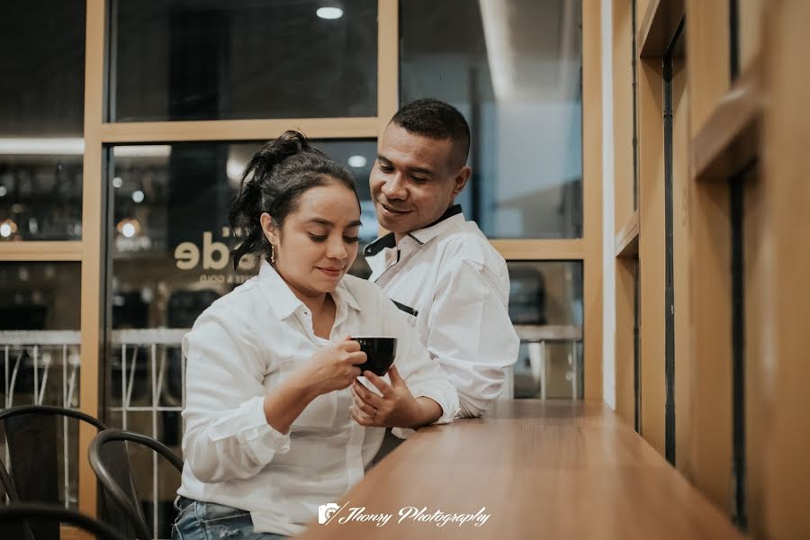 Fotografer pernikahan Jhony Nahumury (nahumury). Foto tanggal 4 Juni 2020