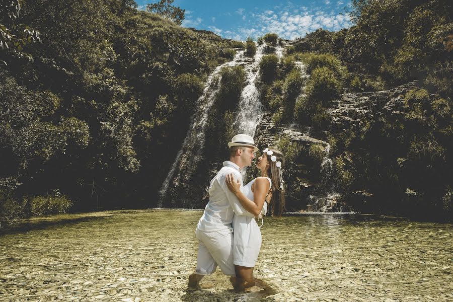 ช่างภาพงานแต่งงาน Alex Raimundini (alexraimundini) ภาพเมื่อ 12 กุมภาพันธ์ 2019