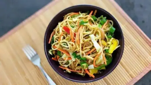 Chicken Hakka Noodles