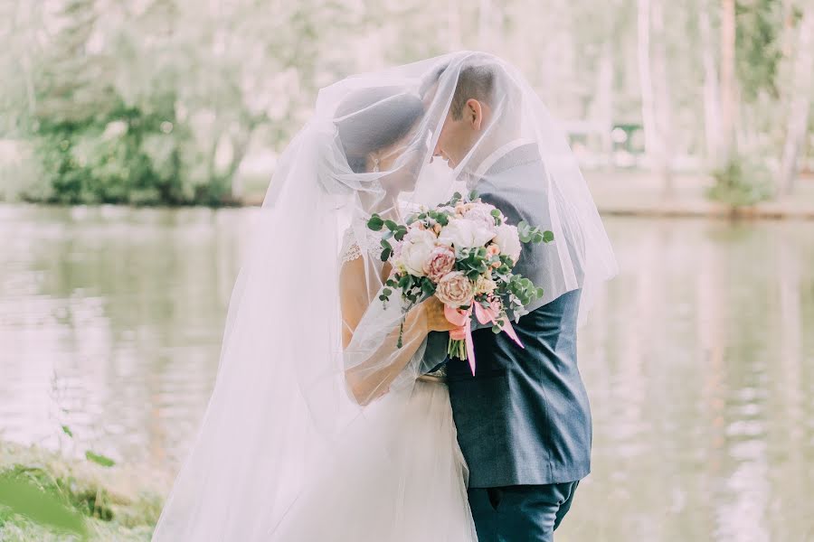 Wedding photographer Anastasiya Besselovskaya (modjostudio). Photo of 14 April 2019