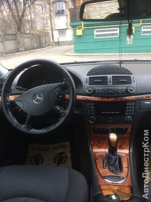 продам авто Mercedes E 220 E-klasse (W211) фото 4