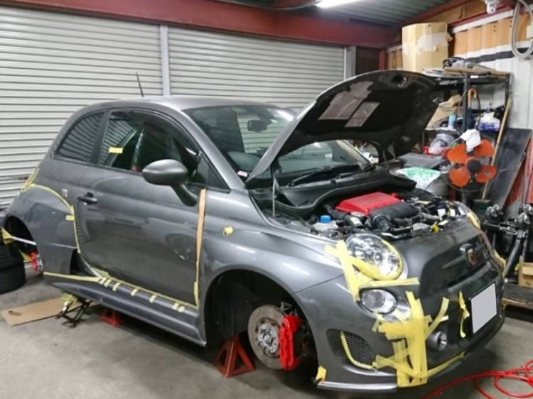 アバルト 595の納車されて一番最初のカスタム・熱中症に気をつけて!!に関するカスタム事例の投稿画像3枚目