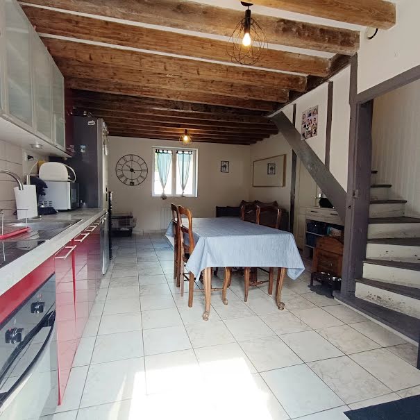 Vente propriété 4 pièces 72.47 m² à Angerville (91670), 137 000 €