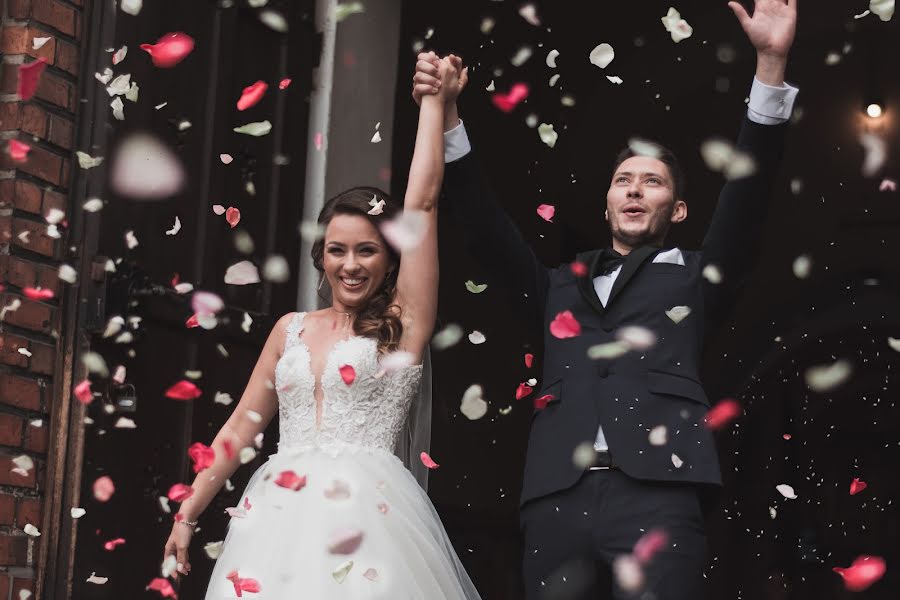 Fotógrafo de casamento Malwina Kolankiewicz (malinowekolo). Foto de 27 de julho 2019