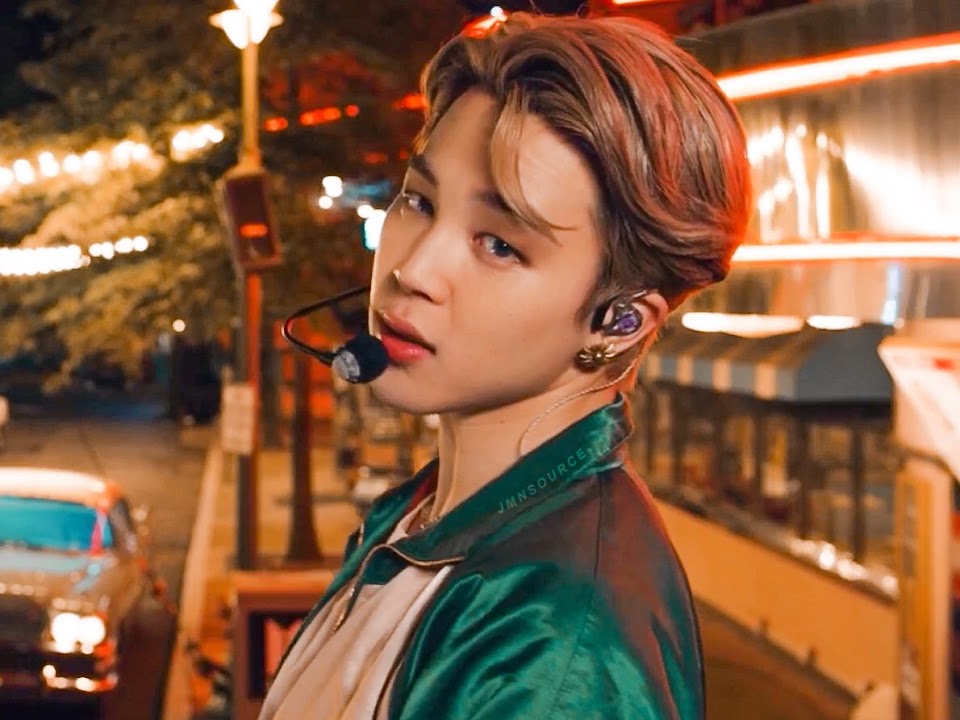 Jimin's blue hair in "Dynamite" music video - wide 8